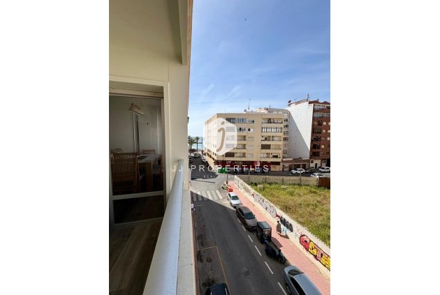 Tweedehands - Appartement / flat -
Torrevieja - Costa Blanca