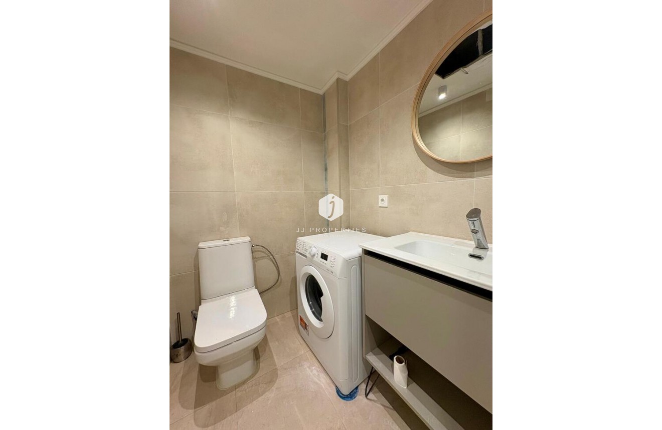 Tweedehands - Appartement / flat -
Torrevieja - Costa Blanca