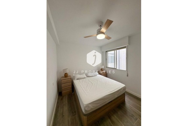 Tweedehands - Appartement / flat -
Torrevieja - Costa Blanca