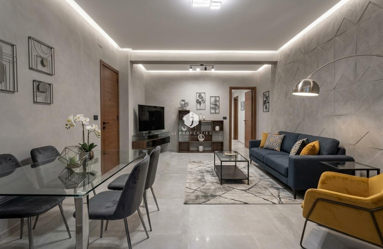 Z drugiej ręki - Mieszkanie w bloku -
Torrevieja - La Mata Pueblo