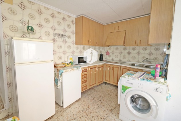 Z drugiej ręki - Mieszkanie w bloku -
Torrevieja - La Mata Pueblo