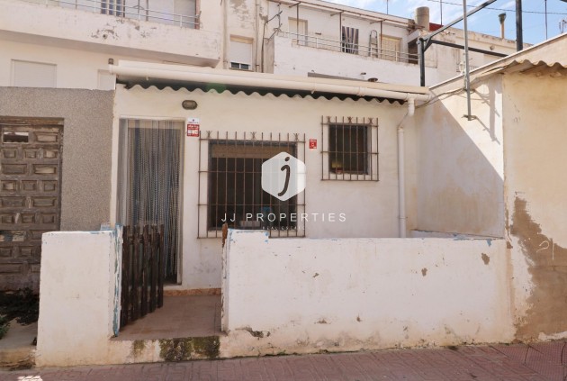 Z drugiej ręki - Mieszkanie w bloku -
Torrevieja - La Mata Pueblo