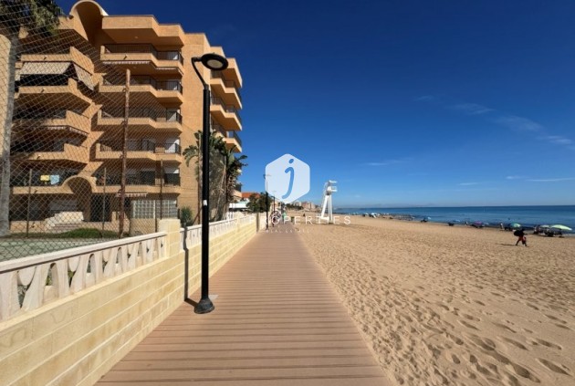 Z drugiej ręki - Mieszkanie w bloku -
La Mata - Costa Blanca