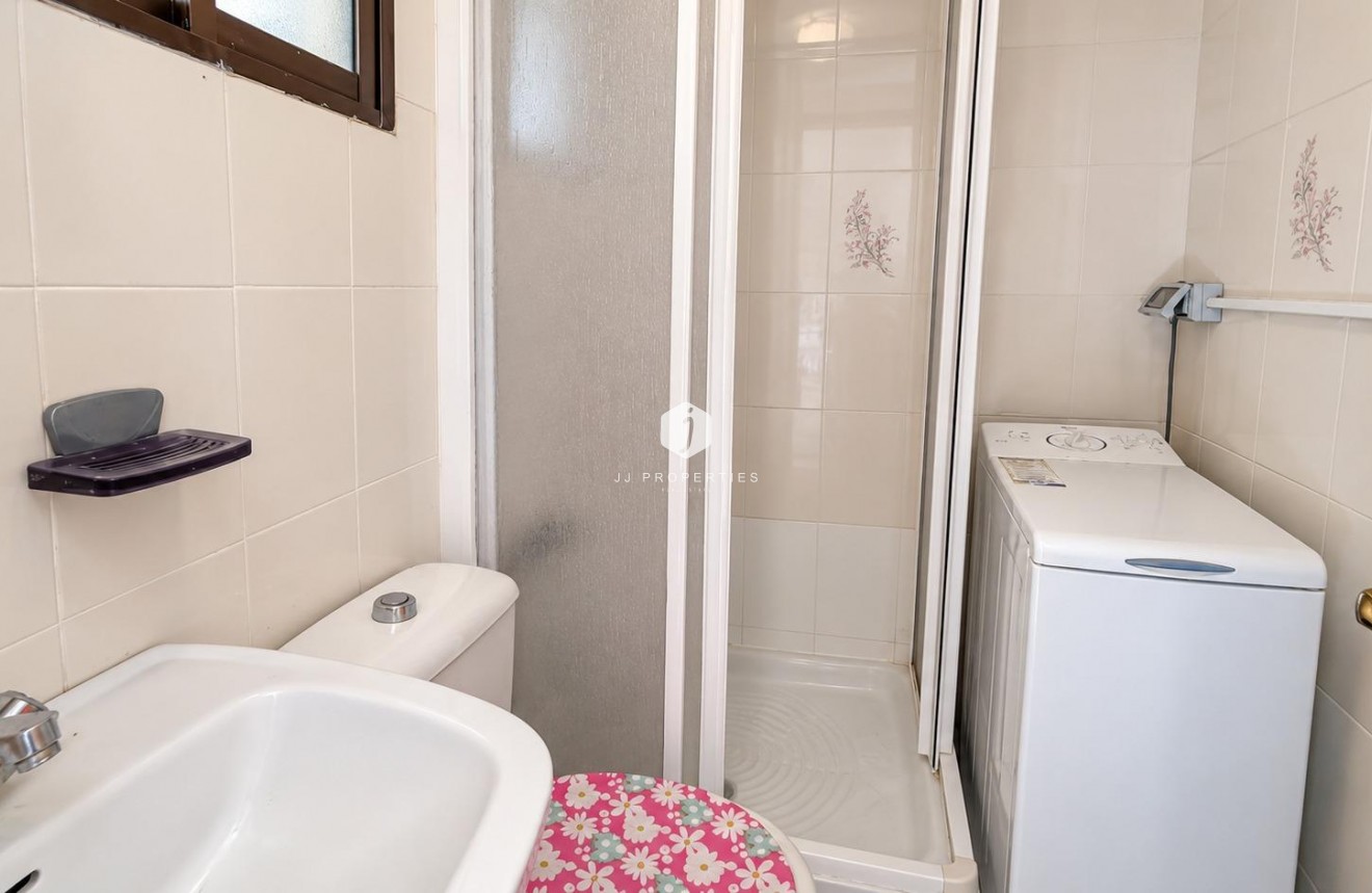 Aus zweiter Hand - Wohnung -
Torrevieja - La Siesta - El Salado - Torreta
