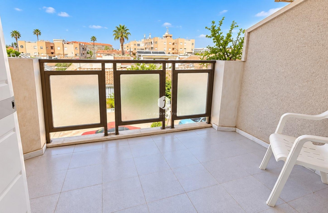 Aus zweiter Hand - Wohnung -
Torrevieja - La Siesta - El Salado - Torreta