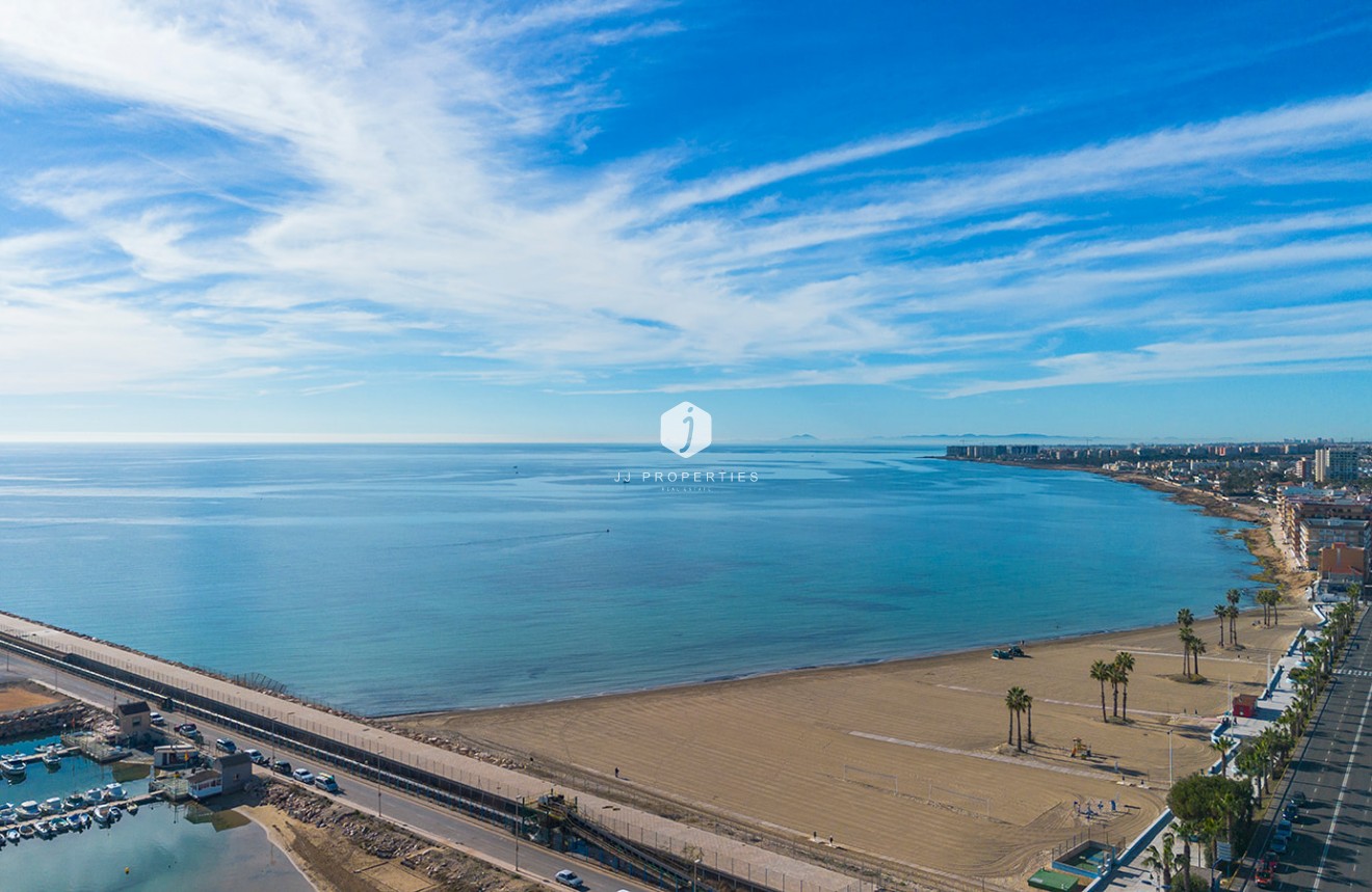 Resale - Apartment / flat -
Torrevieja - Costa Blanca