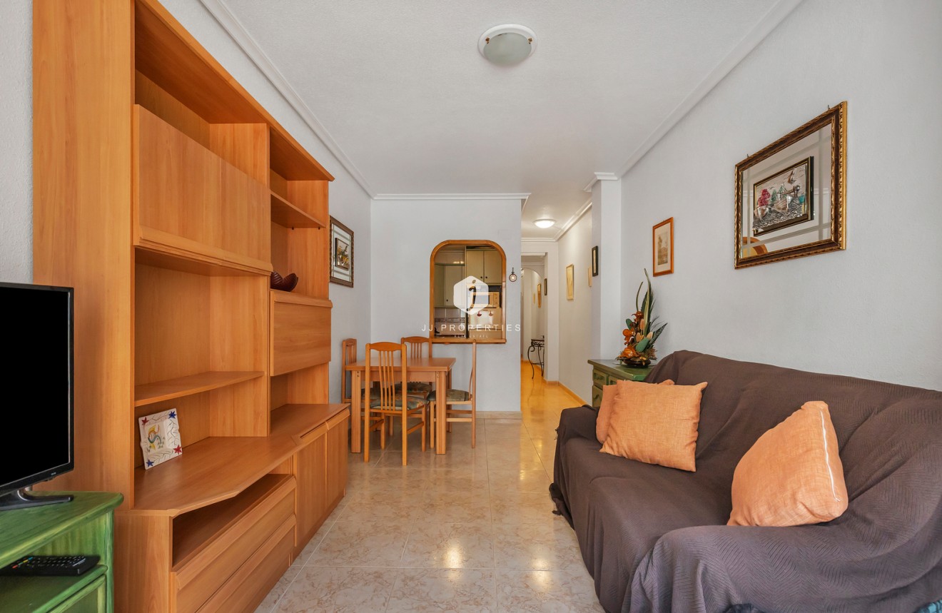 Resale - Apartment / flat -
Torrevieja - Costa Blanca