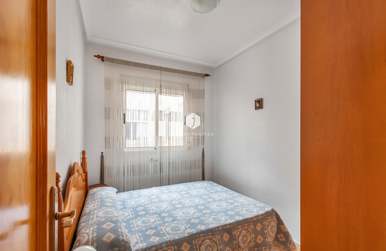 Resale - Apartment / flat -
Torrevieja - Costa Blanca