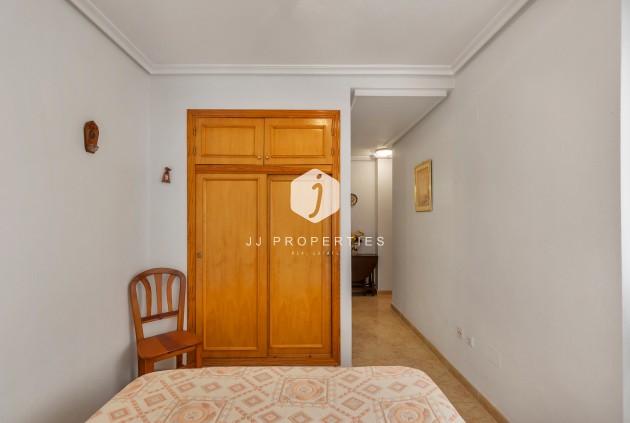 Resale - Apartment / flat -
Torrevieja - Costa Blanca