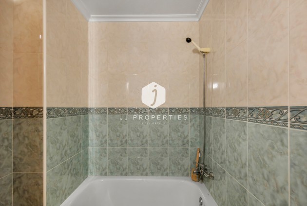 Resale - Apartment / flat -
Torrevieja - Costa Blanca