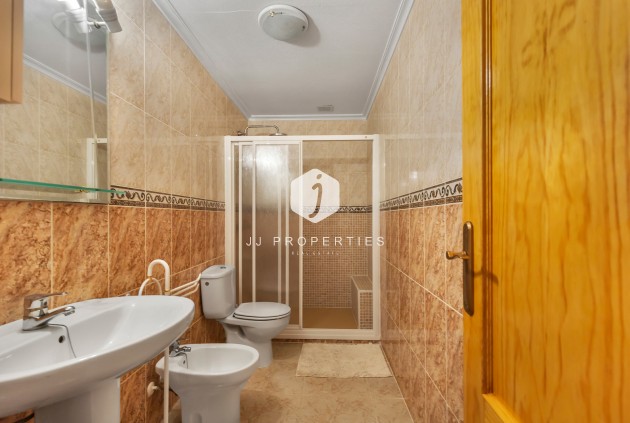 Resale - Apartment / flat -
Torrevieja - Costa Blanca