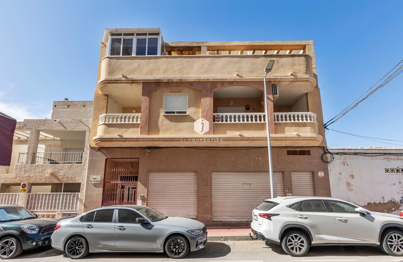 Resale - Apartment / flat -
Torrevieja - Costa Blanca