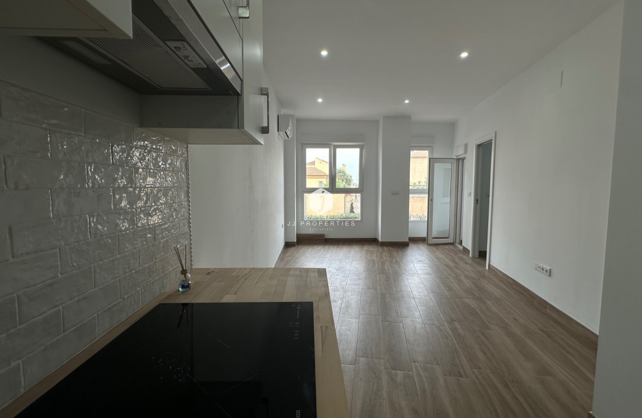 Segunda mano - Apartamento / piso -
Torrevieja - Costa Blanca