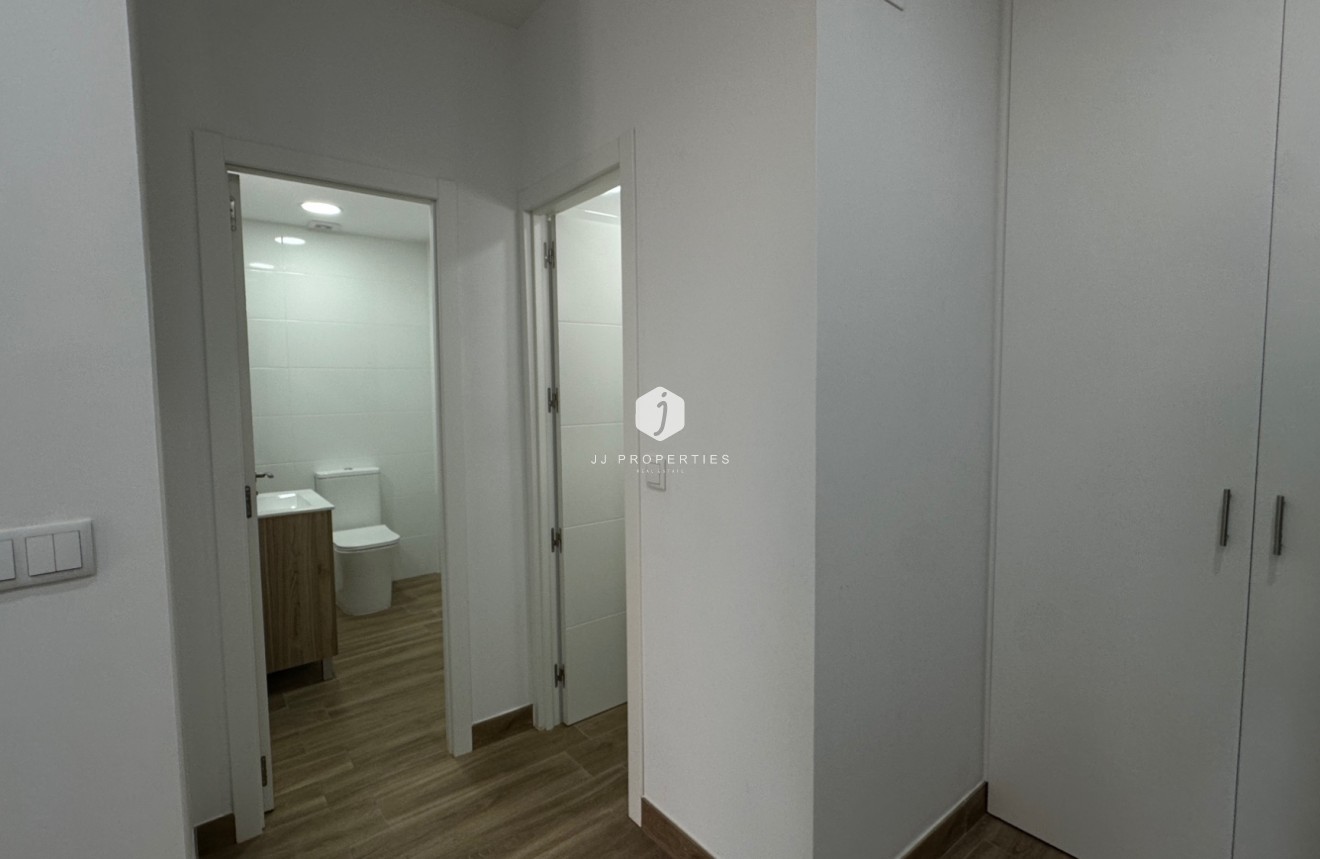 Segunda mano - Apartamento / piso -
Torrevieja - Costa Blanca
