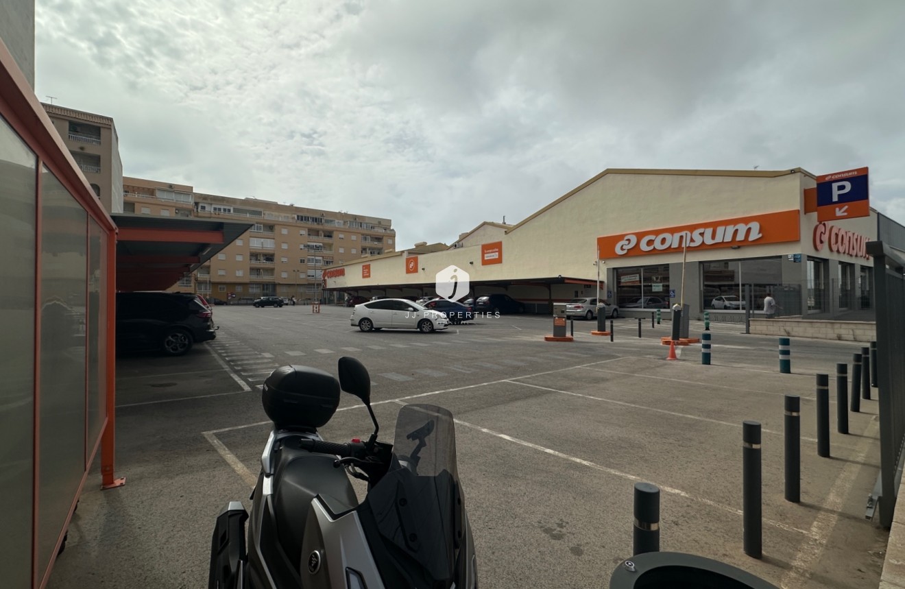 Segunda mano - Apartamento / piso -
Torrevieja - Costa Blanca