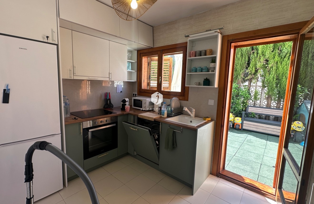 Aus zweiter Hand - Chalet -
La Mata - Costa Blanca