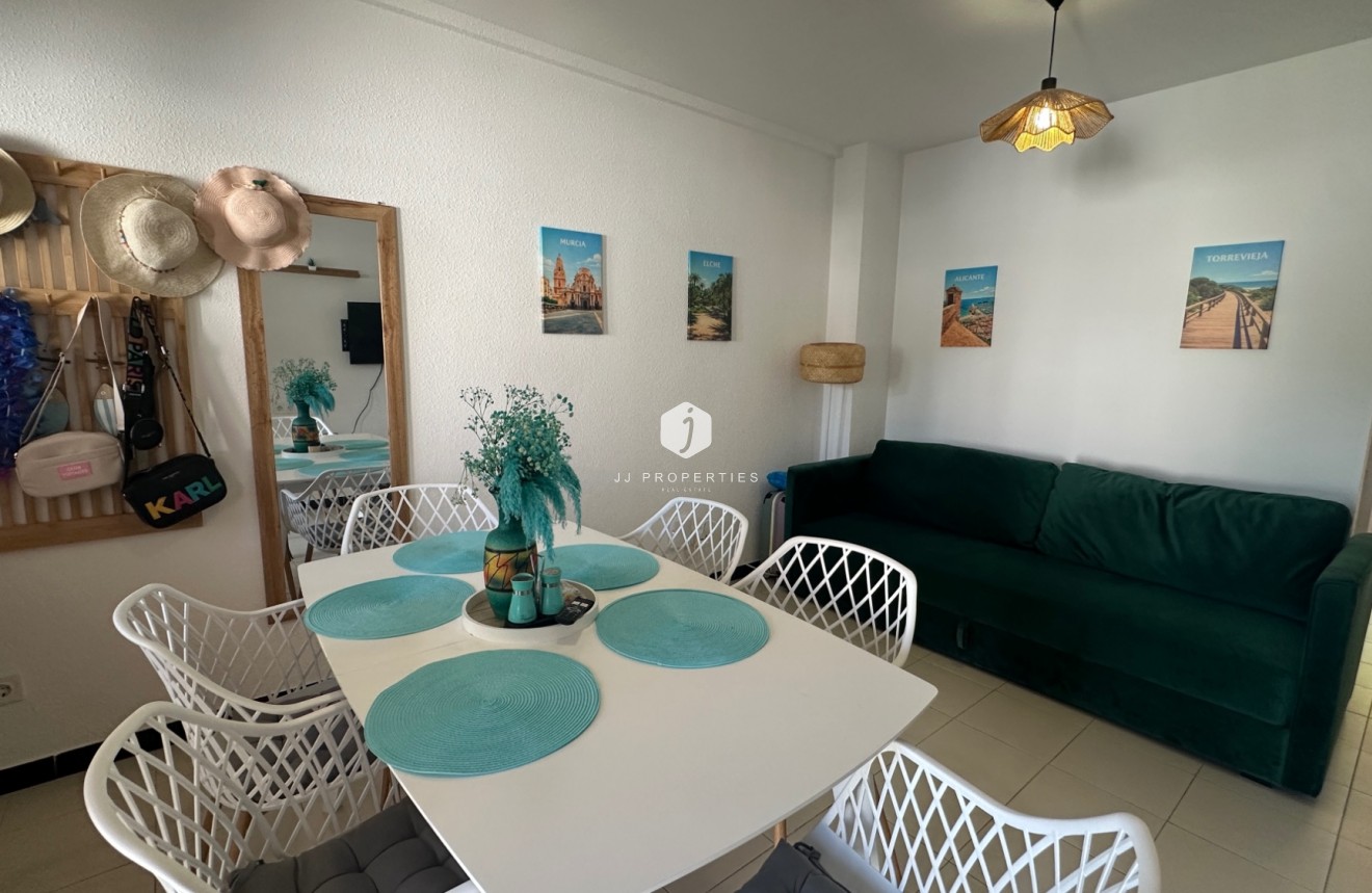 Aus zweiter Hand - Chalet -
La Mata - Costa Blanca