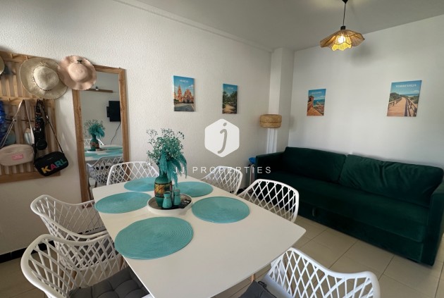 Aus zweiter Hand - Chalet -
La Mata - Costa Blanca