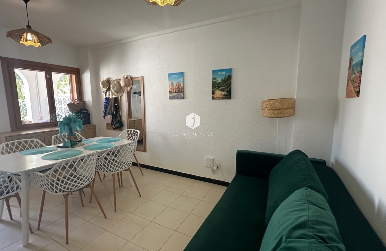 Aus zweiter Hand - Chalet -
La Mata - Costa Blanca