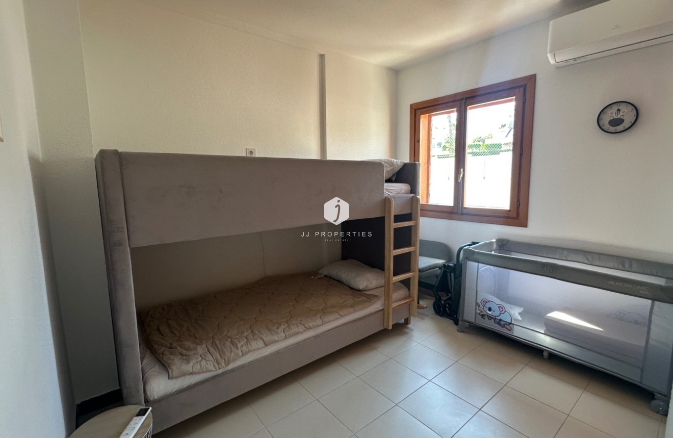 Aus zweiter Hand - Chalet -
La Mata - Costa Blanca