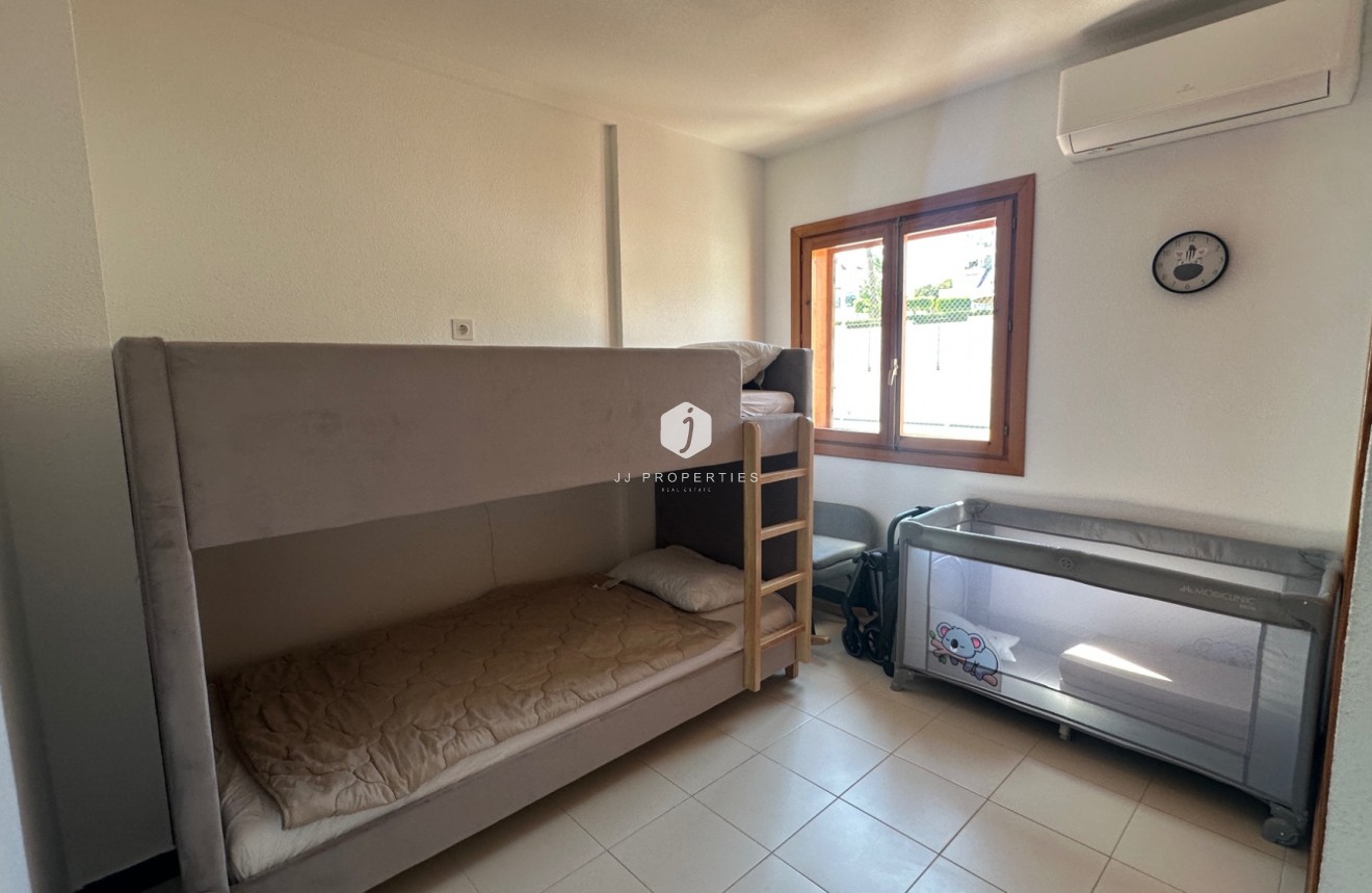Aus zweiter Hand - Chalet -
La Mata - Costa Blanca