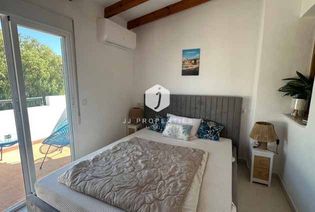 Aus zweiter Hand - Chalet -
La Mata - Costa Blanca