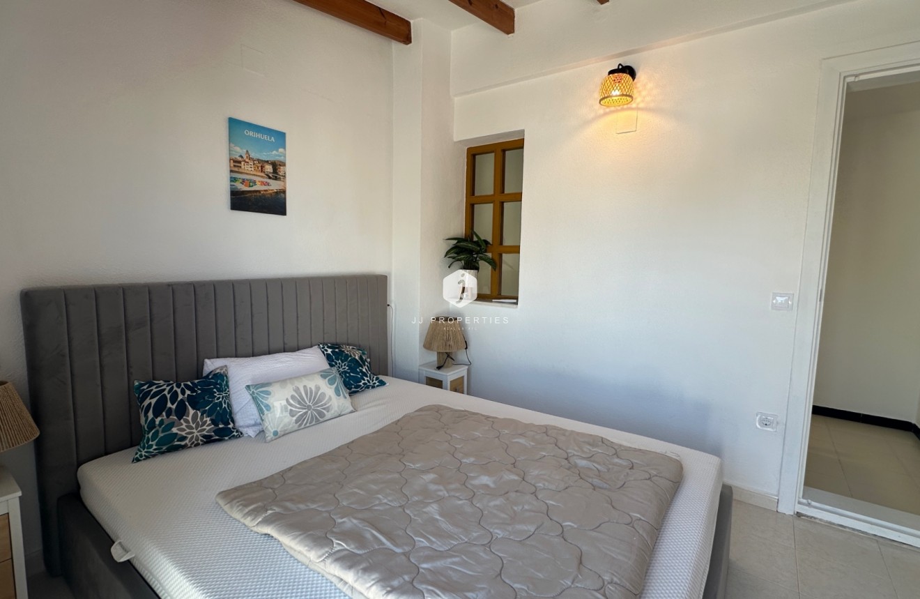 Aus zweiter Hand - Chalet -
La Mata - Costa Blanca