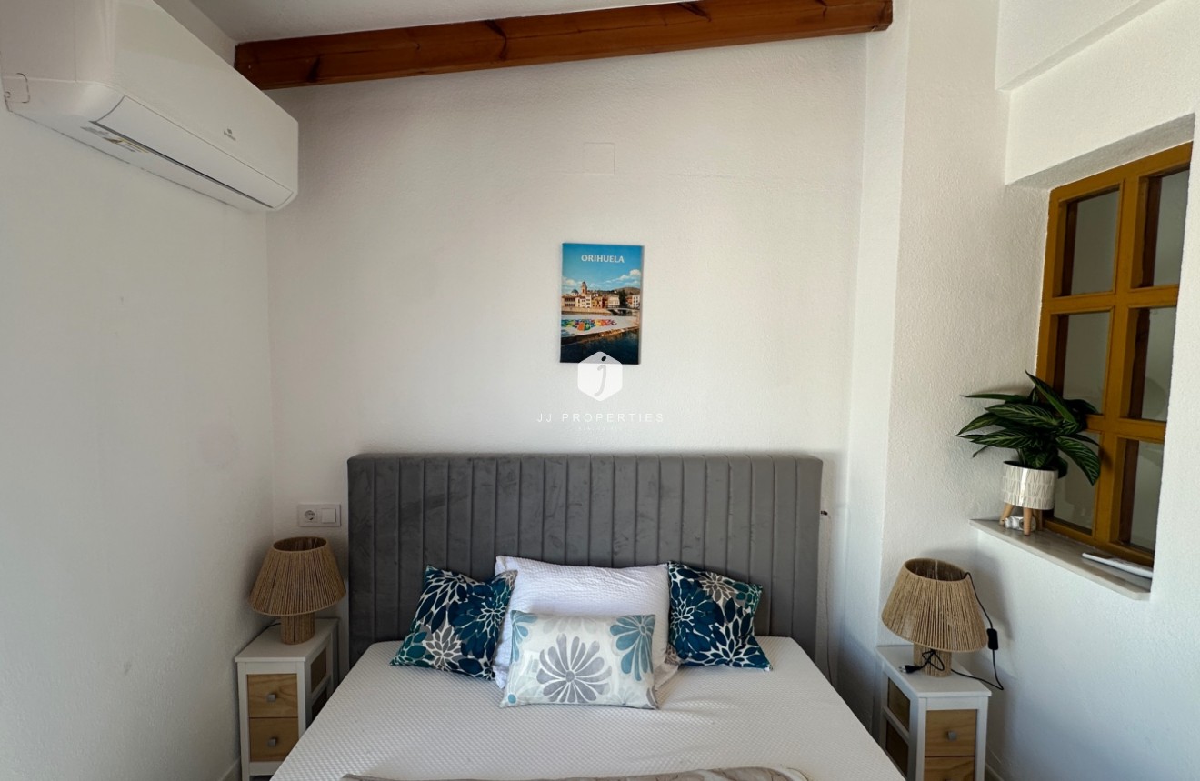 Aus zweiter Hand - Chalet -
La Mata - Costa Blanca