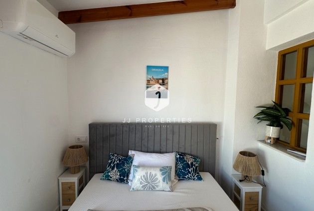 Aus zweiter Hand - Chalet -
La Mata - Costa Blanca
