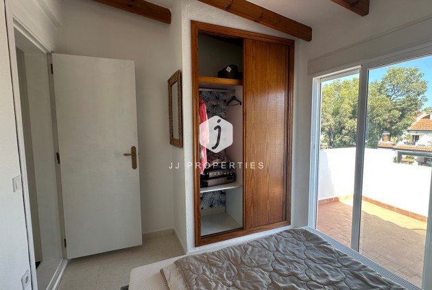Aus zweiter Hand - Chalet -
La Mata - Costa Blanca