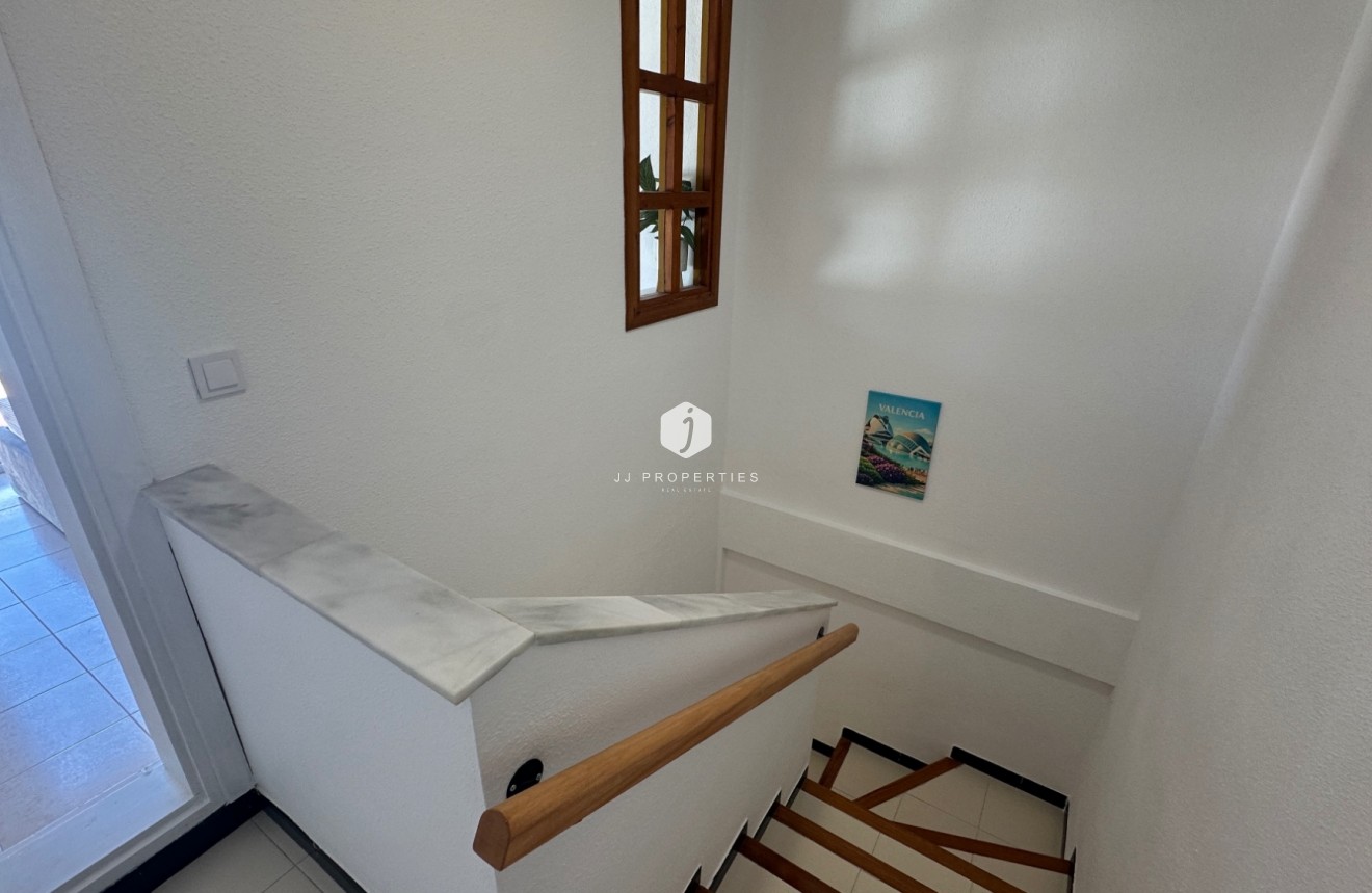 Aus zweiter Hand - Chalet -
La Mata - Costa Blanca