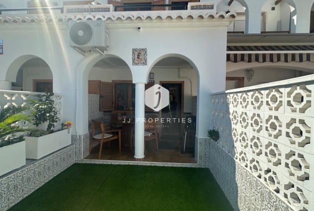 Aus zweiter Hand - Chalet -
La Mata - Costa Blanca