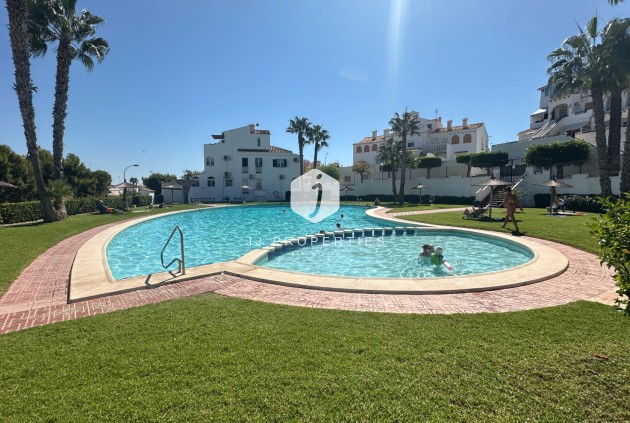 Aus zweiter Hand - Chalet -
La Mata - Costa Blanca