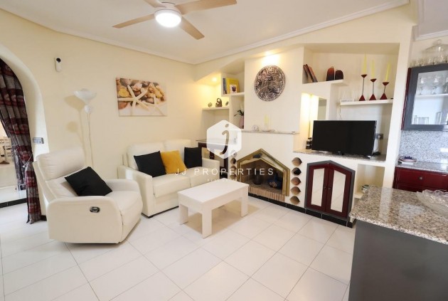 Resale - Apartment / flat -
Torrevieja - Costa Blanca