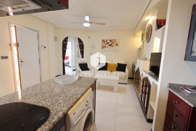 Resale - Apartment / flat -
Torrevieja - Costa Blanca