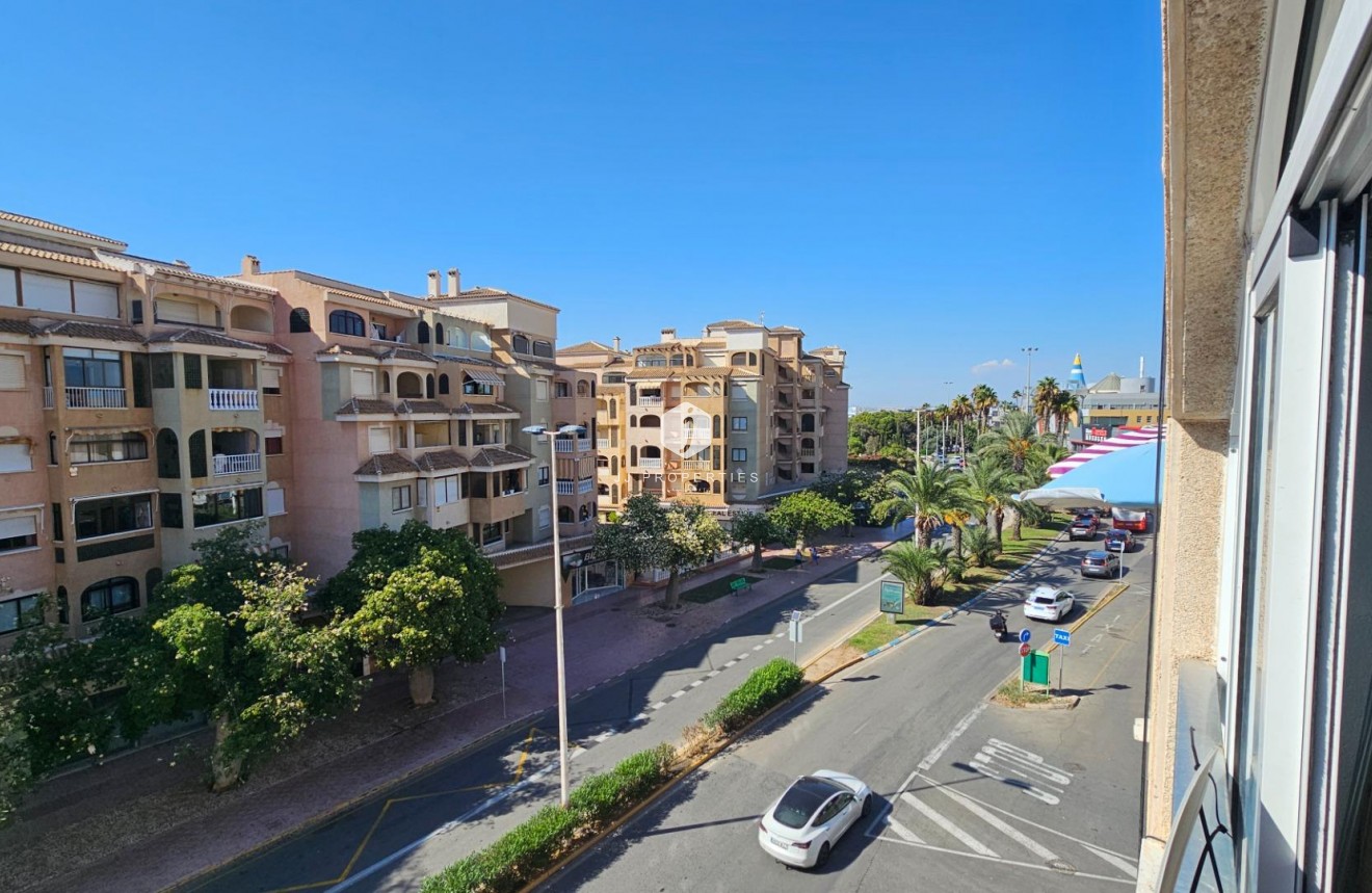 Aus zweiter Hand - Wohnung -
Torrevieja - PARQUE DE LAS NACIONES