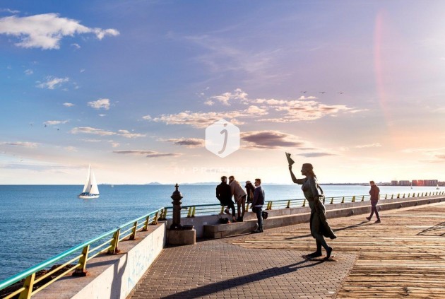 Z drugiej ręki - Mieszkanie w bloku -
Torrevieja - Centro - Muelle Pesquero