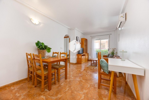 Segunda mano - Apartamento / piso -
Torrevieja - Centro