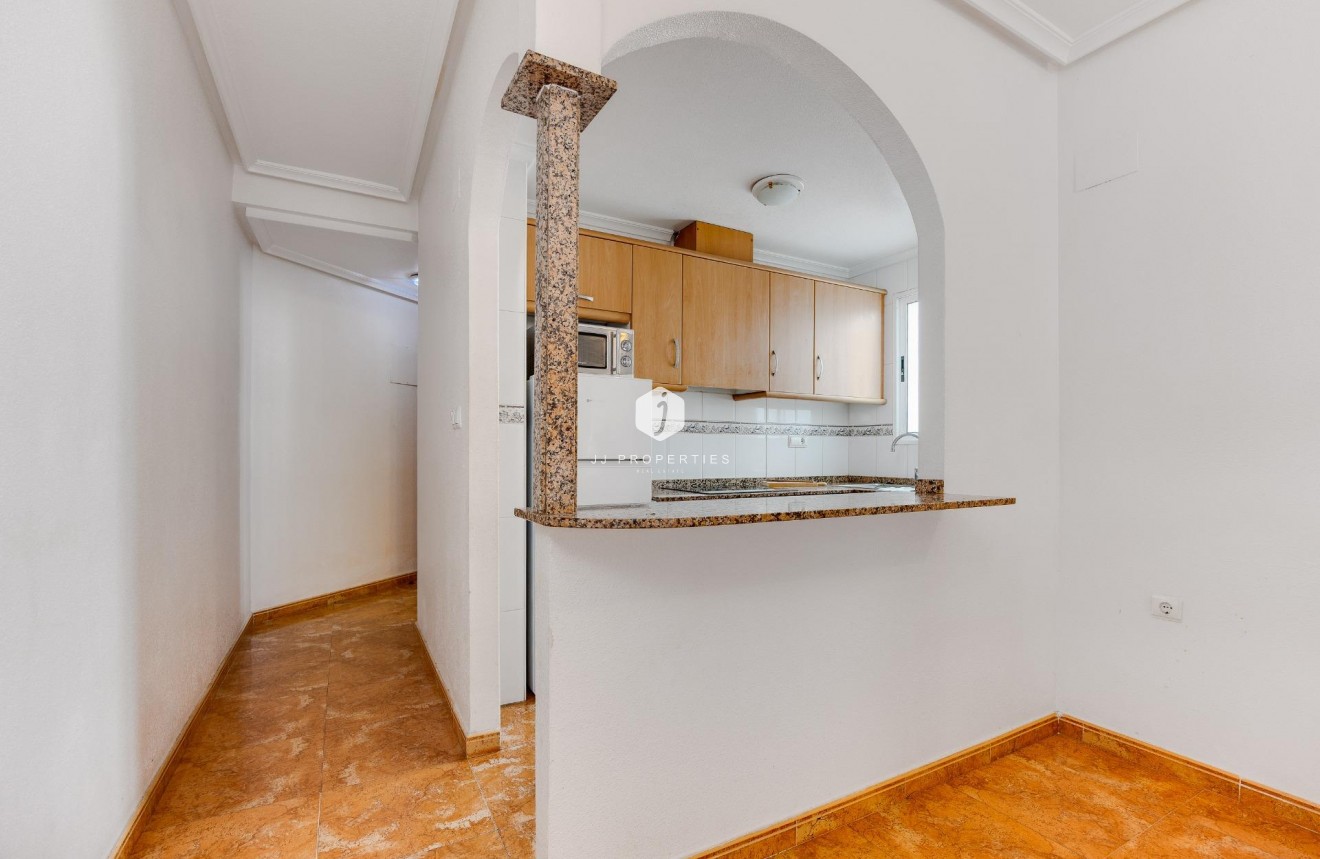 Segunda mano - Apartamento / piso -
Torrevieja - Centro
