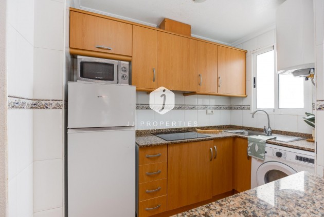 Segunda mano - Apartamento / piso -
Torrevieja - Centro