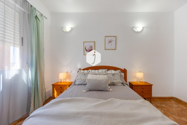 Segunda mano - Apartamento / piso -
Torrevieja - Centro