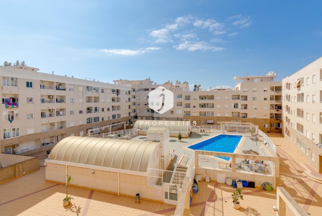 Segunda mano - Apartamento / piso -
Torrevieja - Centro
