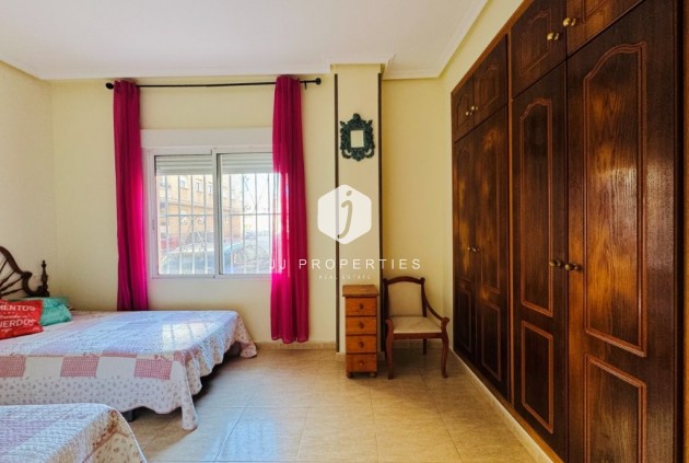 Segunda mano - Apartamento / piso -
La Mata - Costa Blanca