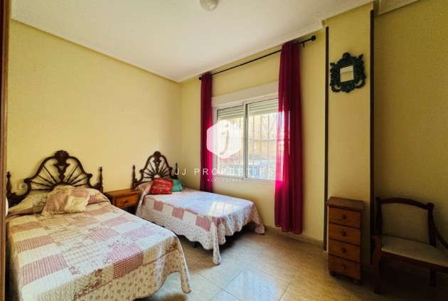 Segunda mano - Apartamento / piso -
La Mata - Costa Blanca