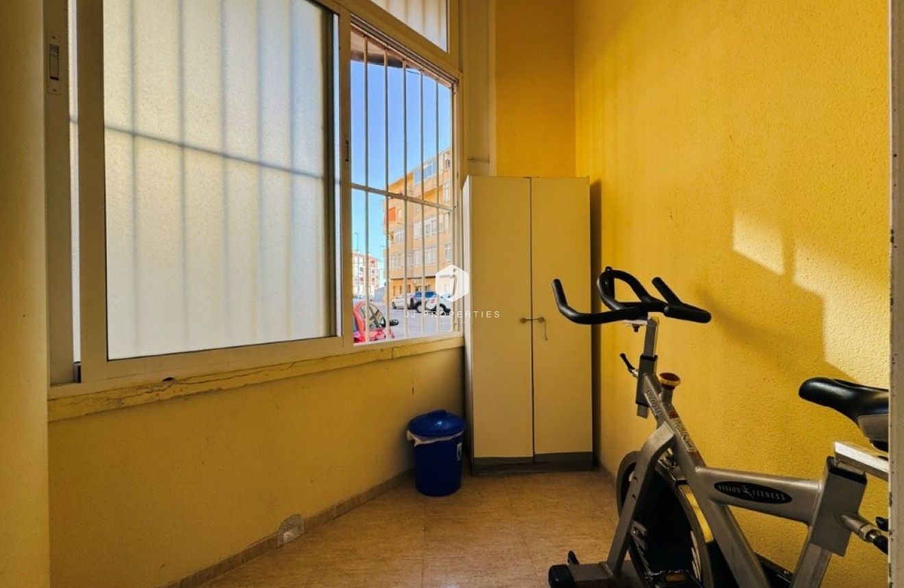 Segunda mano - Apartamento / piso -
La Mata - Costa Blanca