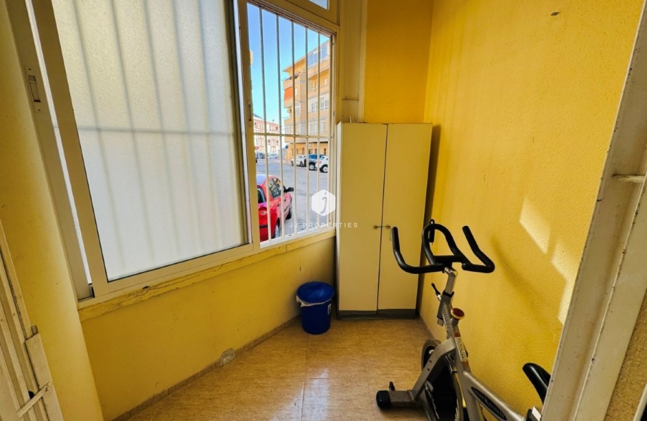 Segunda mano - Apartamento / piso -
La Mata - Costa Blanca