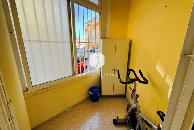 Segunda mano - Apartamento / piso -
La Mata - Costa Blanca