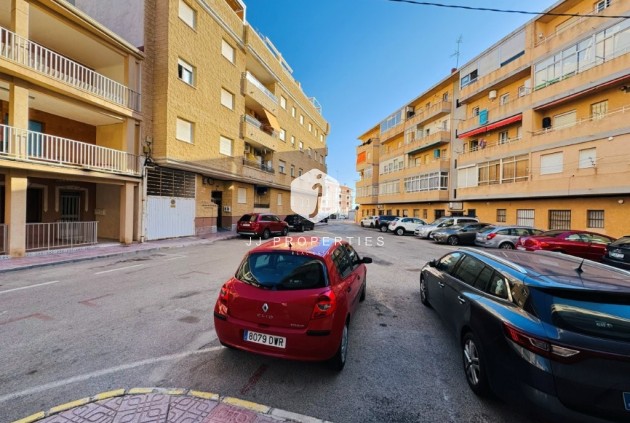 Segunda mano - Apartamento / piso -
La Mata - Costa Blanca