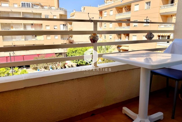 D'occasion - Appartement -
Torrevieja - El molino