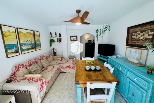 Aus zweiter Hand - Wohnung -
La Mata - Costa Blanca